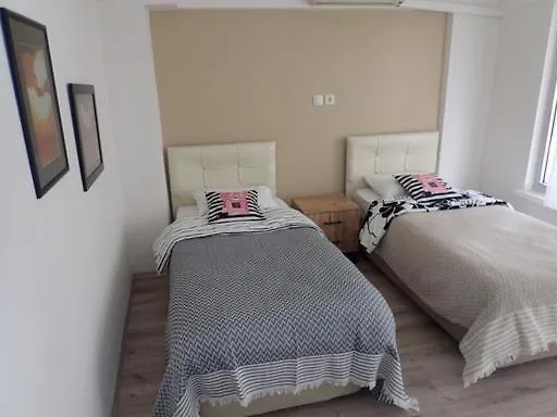 Happymodernhouse Konforlu Evimiz Διαμέρισμα Μαρμαρίς